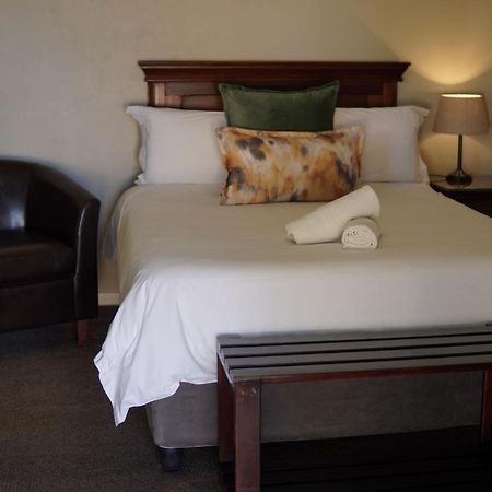 Aloes Guest House 62 On Meintjies Middelburg  외부 사진